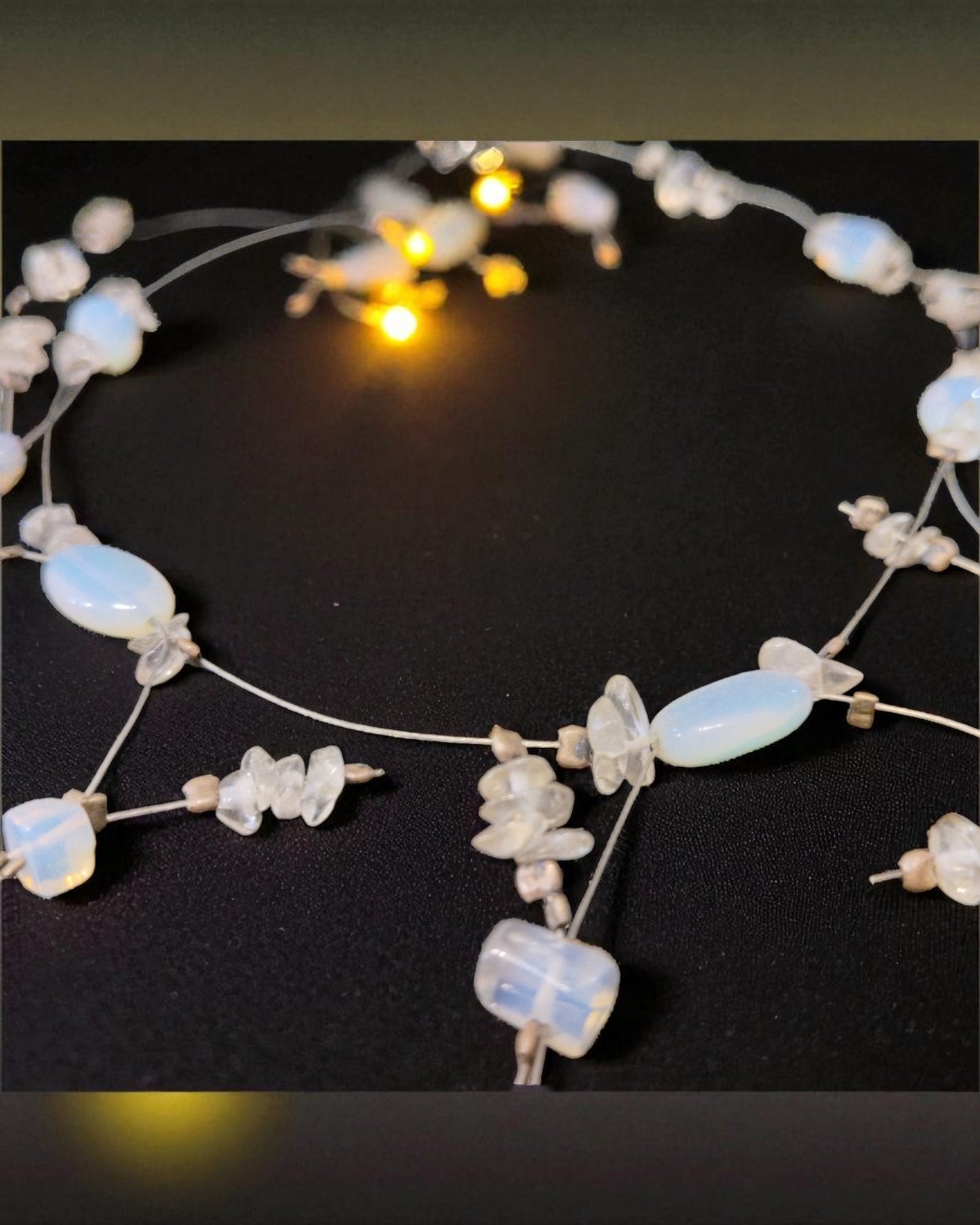 Κολιέ με Λευκές Πέτρες Opal