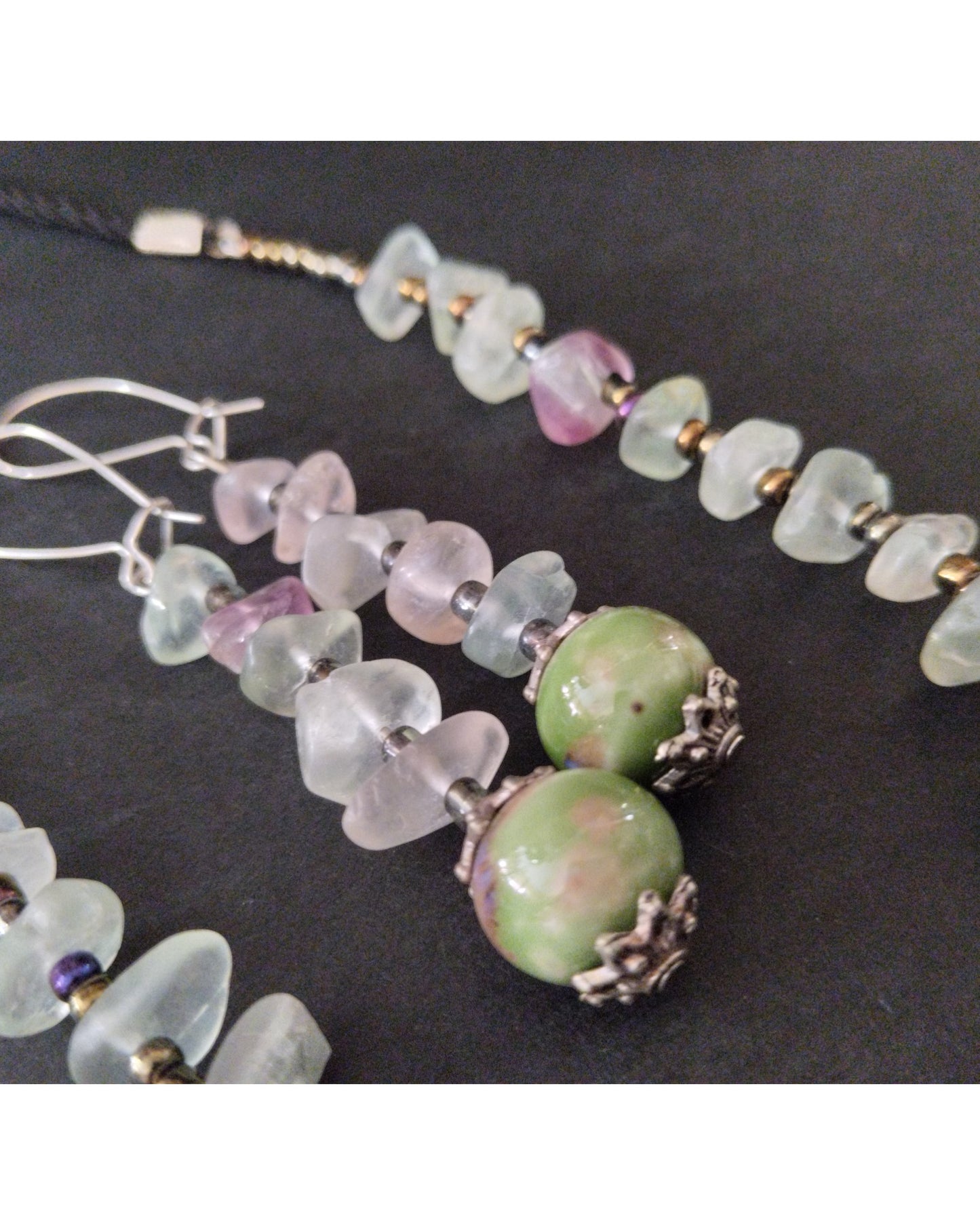Σετ Σκουλαρίκια και Κολιέ με Πράσινες και Ροζ Πέτρες