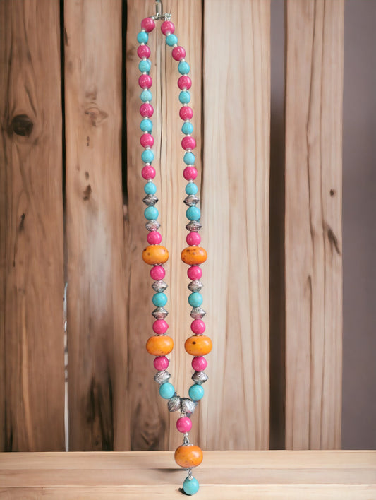 Κολιέ μακρύ πολύχρωμο και μεταλλικά στοιχεία